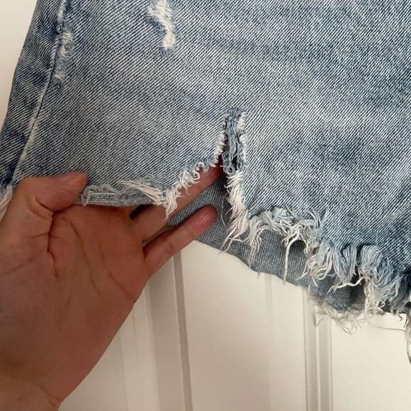 AGOLDE Parker Vintage Cut Off Short Size 25 Medium Wash - Picture 6 of 9